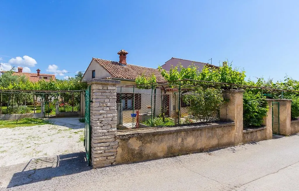 Holiday Home Orieta Pula