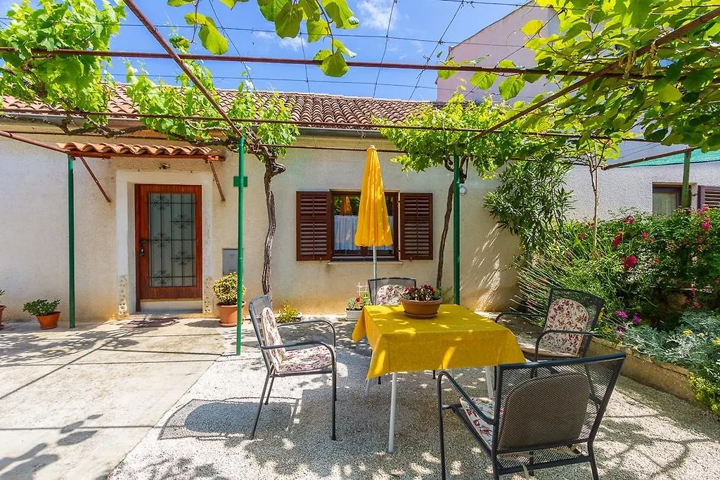 Holiday Home Orieta Pula