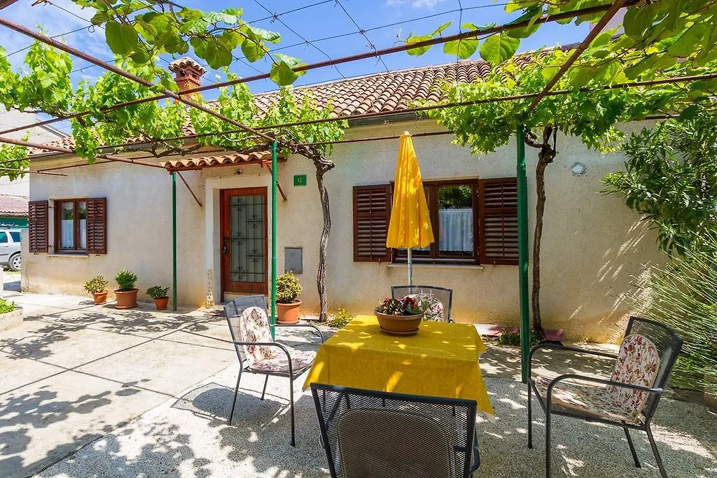 Holiday Home Orieta Pula Croatia