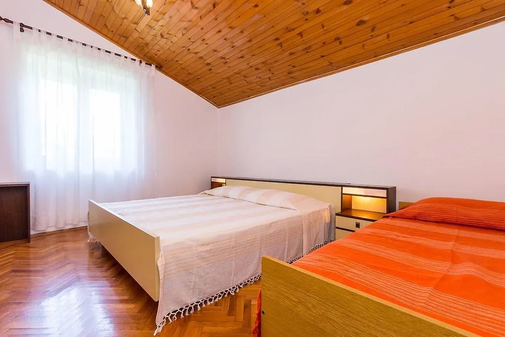 Holiday Home Orieta Pula Croatia
